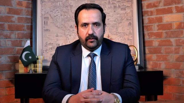 Can Artificial Intelligence help reduce judicial delays in Pakistan?
In this video, Adv. Syed Hussain Raza shares his perspective on how AI can address judicial delays, improve court efficiency, and support legal reform in Pakistan. He also discusses how embracing digital transformation can help create a faster, more accessible, and effective justice system.
#ArtificialIntelligence #JudicialReform #PakistanJudiciary #LegalTech #RuleOfLaw
